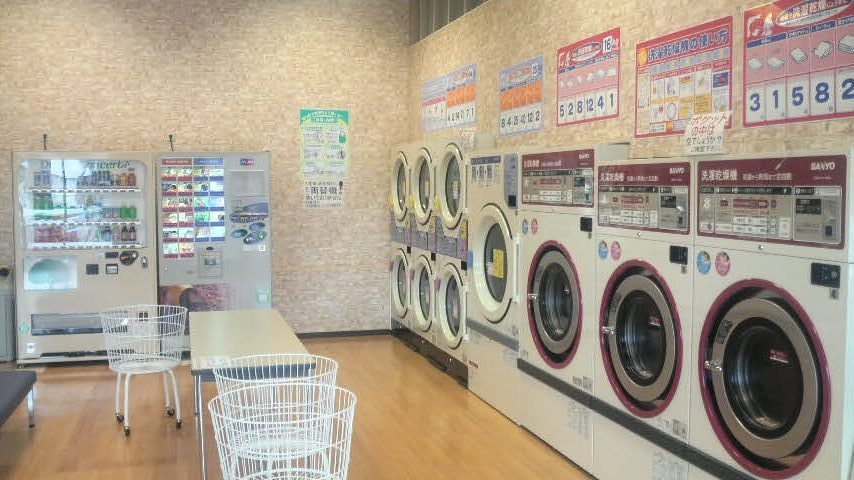 店舗内2